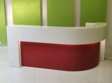 lada recepcyjna czerwony panel R91