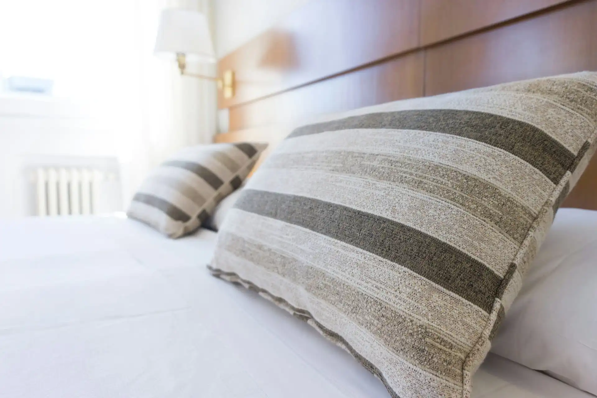 Najlepsze praktyki w projektowaniu ergonomicznych recepcji hotelowych